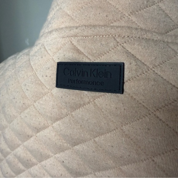 Calvin Klein Performance | Beige Quilted Pullover | Sz XL - Picture 5 of 8